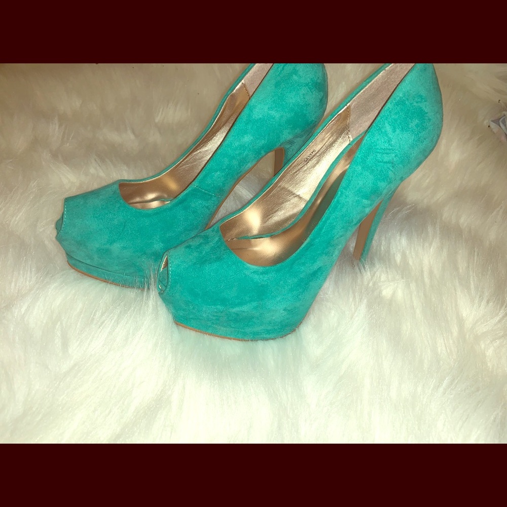 Beautiful blue heels